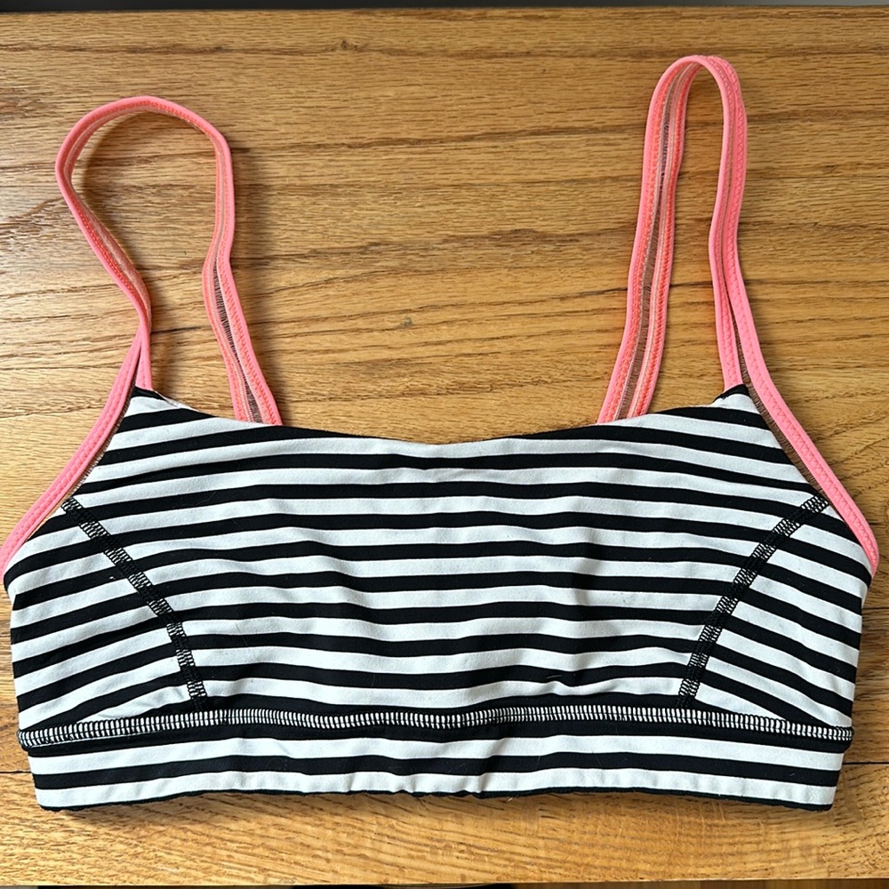 lululemon athletica sports bra | size 6 | black, white, and pink